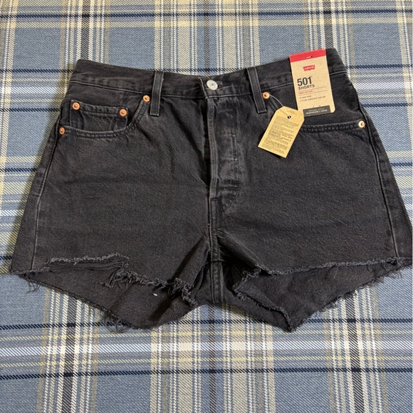 NWT Levi’s 501 Jean Shorts Ripped High Rise Button Fly Inseam New size 29 - Picture 5 of 11